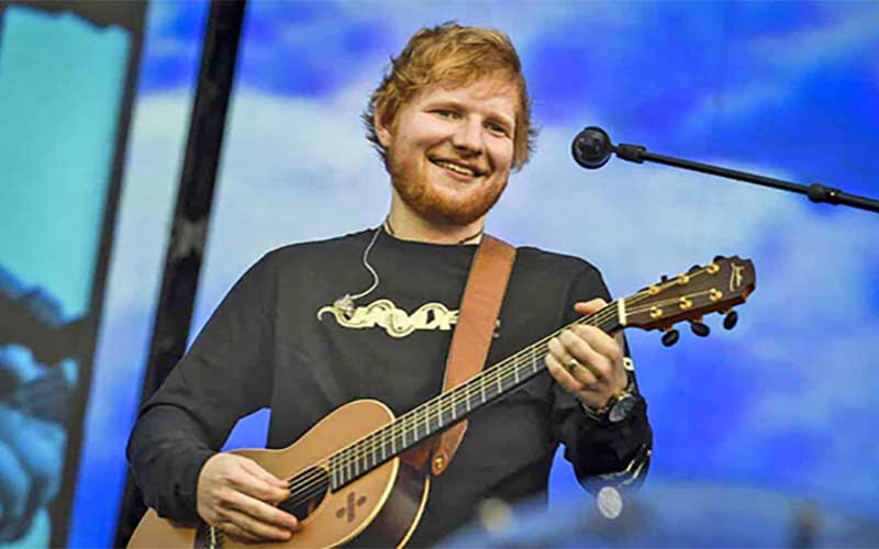(Ed Sheeran: + − = ÷ x Tour)