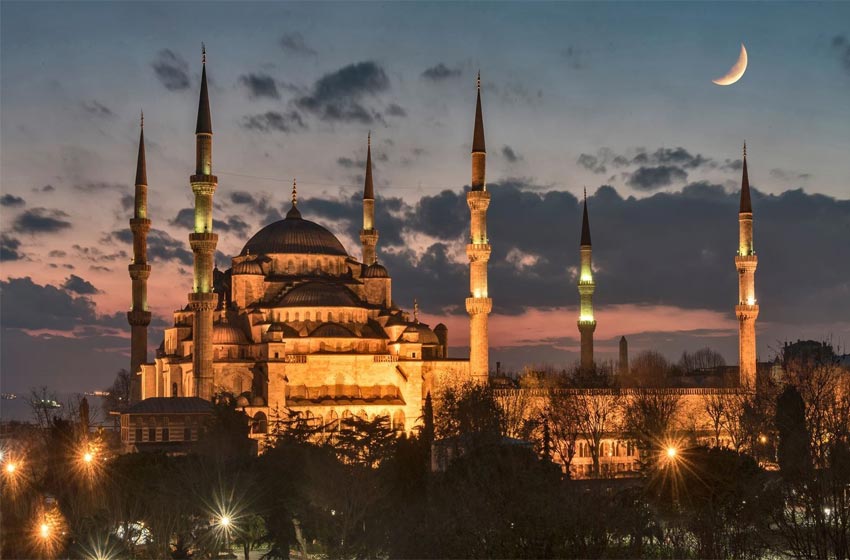 آشنایی با مسجد سلطان احمد، یکی از باشکوه‌ترین بناهای تاریخی ترکیه