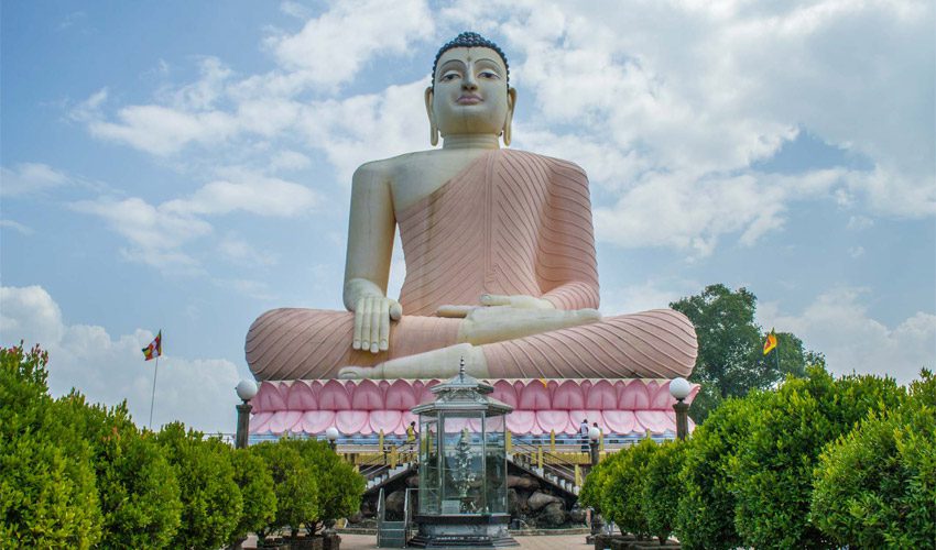 جاذبههای گردشگری بنتوتا