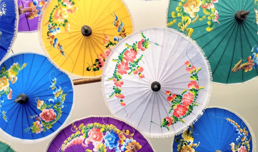 چتر سنتی تایلندی