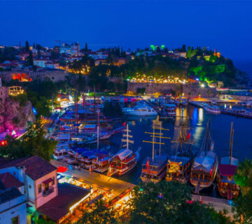 معرفی بهترین تفریحات شبانه در آنتالیا