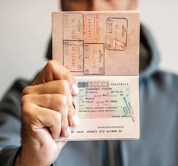 راهنمای کامل دریافت ویزای شینگن (2025)