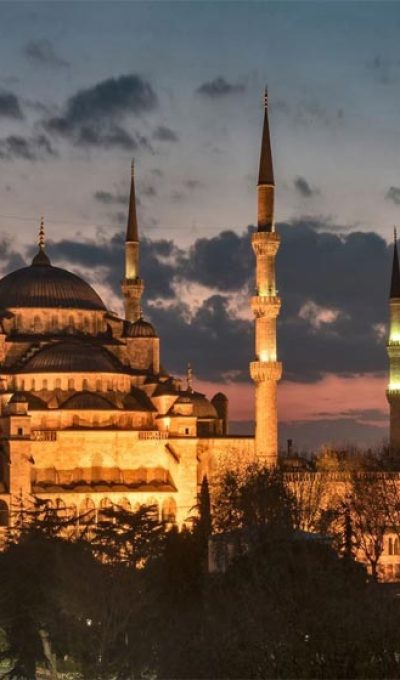آشنایی با مسجد سلطان احمد، یکی از باشکوه‌ترین بناهای تاریخی ترکیه